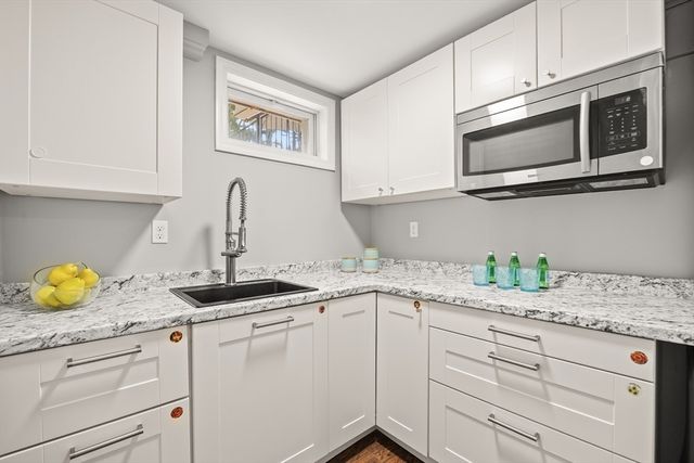 12 Westwood Ter, Westwood, MA 02090