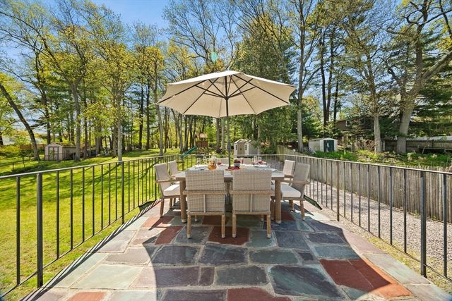 12 Westwood Ter, Westwood, MA 02090