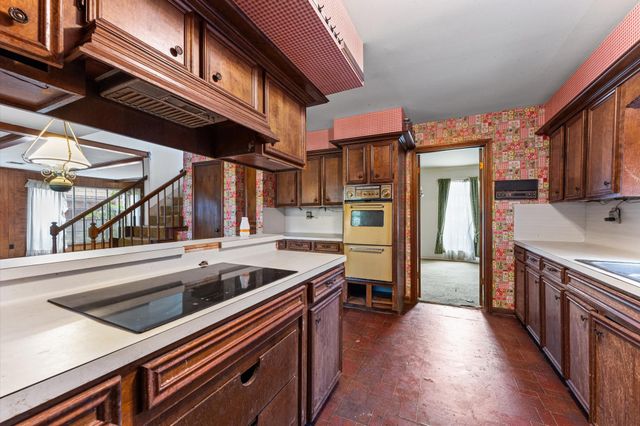 9634 Dornoch Drive, Spring, TX 77379