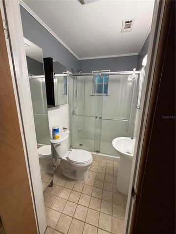 1413 ORANGE AVENUE, Tavares, FL 32778