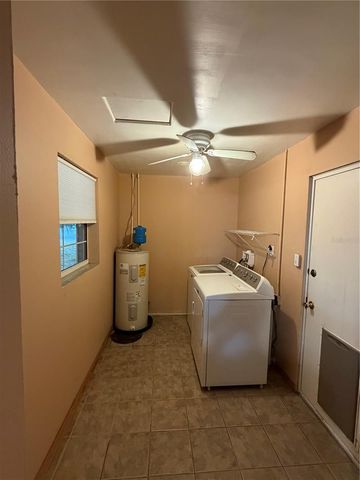 1413 ORANGE AVENUE, Tavares, FL 32778