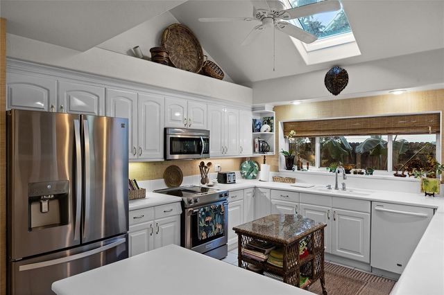 1611 WALNUT AVENUE, Winter Park, FL 32789