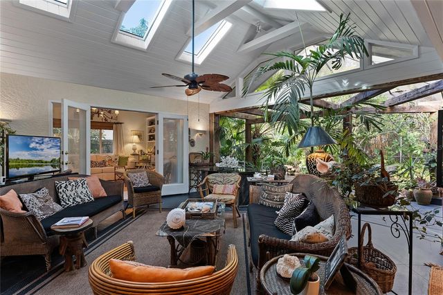 1611 WALNUT AVENUE, Winter Park, FL 32789