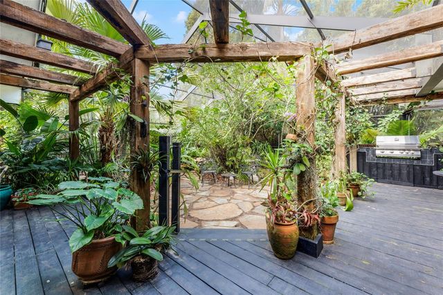 1611 WALNUT AVENUE, Winter Park, FL 32789