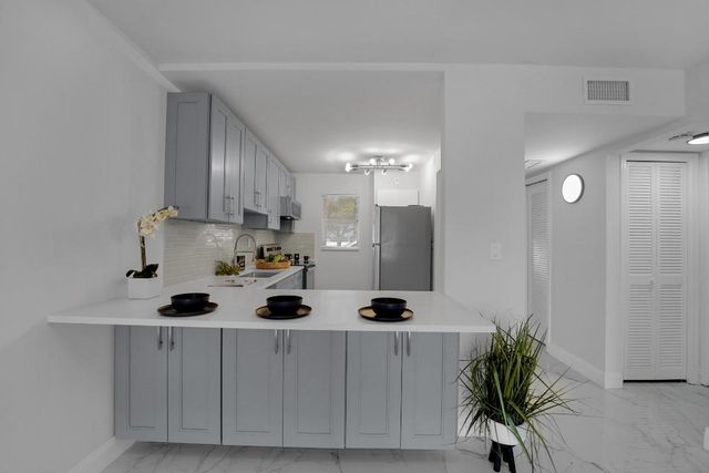 750 NE Spanish River Boulevard 1020, Boca Raton, FL 33431