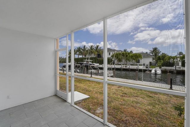 750 NE Spanish River Boulevard 1020, Boca Raton, FL 33431