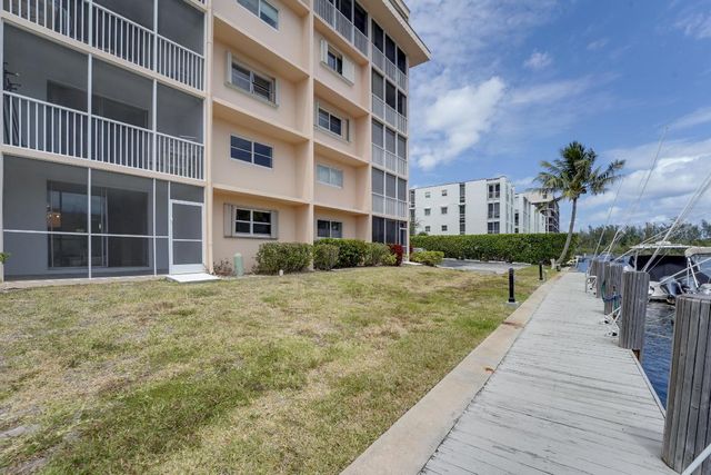 750 NE Spanish River Boulevard 1020, Boca Raton, FL 33431