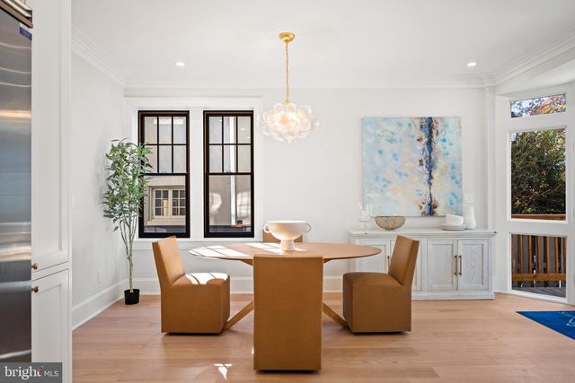 2602 36TH PL NW, Washington, DC 20007