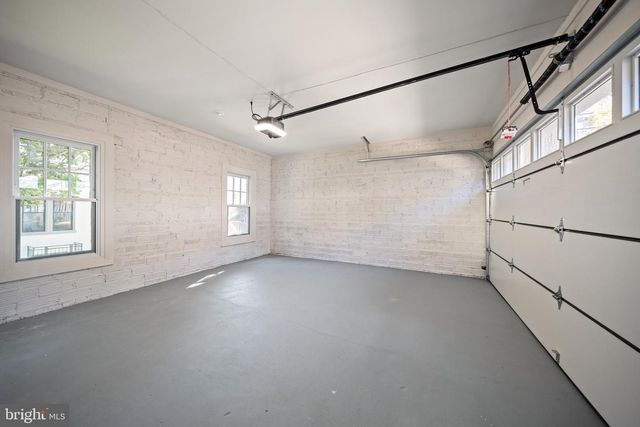 2602 36TH PL NW, Washington, DC 20007