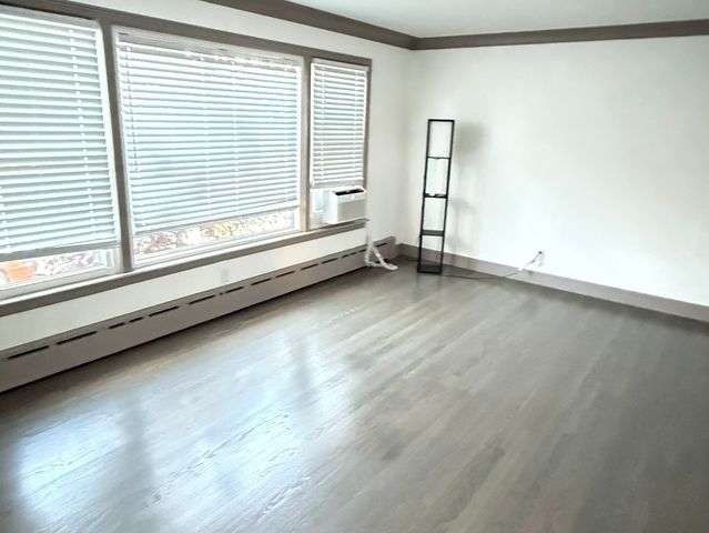 4201 W 55th Street 1, Chicago, IL 60632