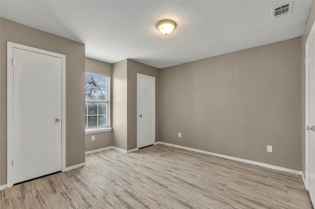 601- 607 Greystoke Drive, Arlington, TX 76011