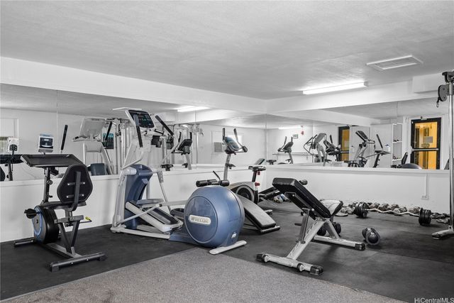 2211 Ala Wai Boulevard 2414, Honolulu, HI 96815