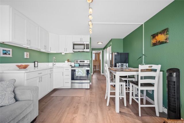 2211 Ala Wai Boulevard 2414, Honolulu, HI 96815