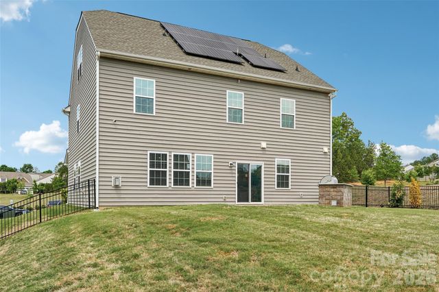 2022 Napa Valley Drive, Waxhaw, NC 28173