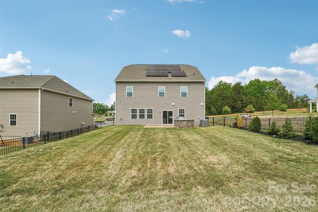 2022 Napa Valley Drive, Waxhaw, NC 28173
