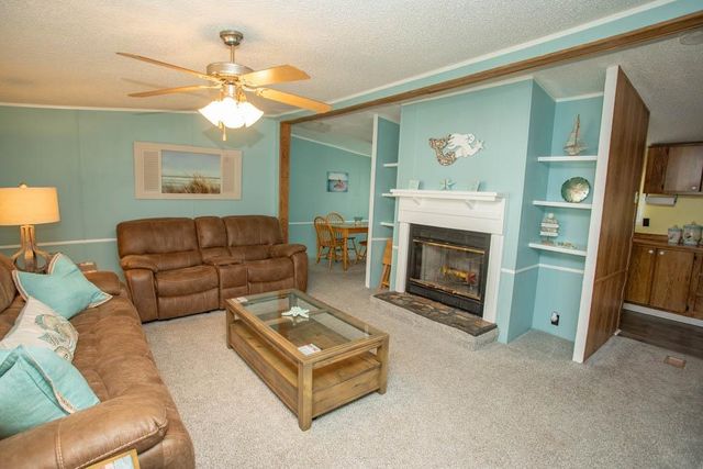 1567 Park Ln., Murrells Inlet, SC 29576