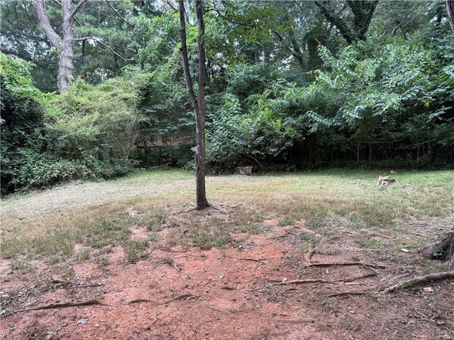 964 Myrtle Street, Roswell, GA 30075