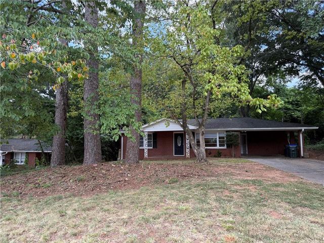 964 Myrtle Street, Roswell, GA 30075
