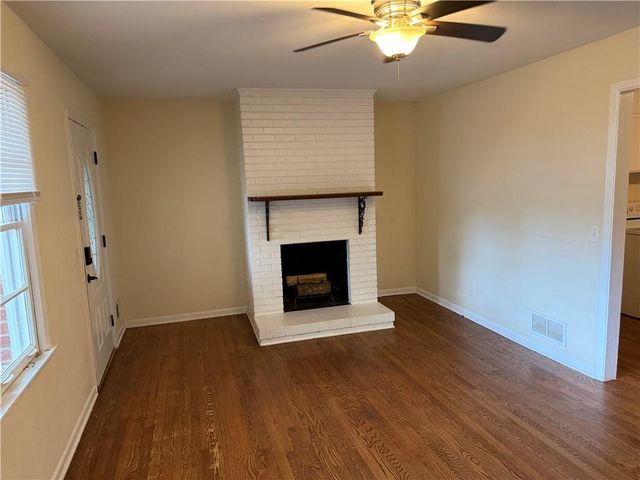 964 Myrtle Street, Roswell, GA 30075