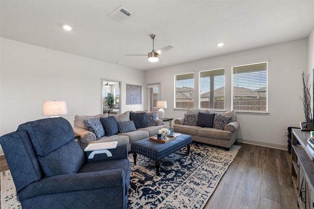 16401 Coratina DR, Pflugerville, TX 78660