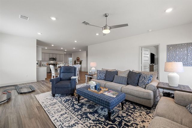 16401 Coratina DR, Pflugerville, TX 78660