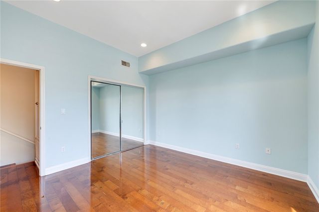 2125 S Bentley Ave 101, Los Angeles, CA 90025