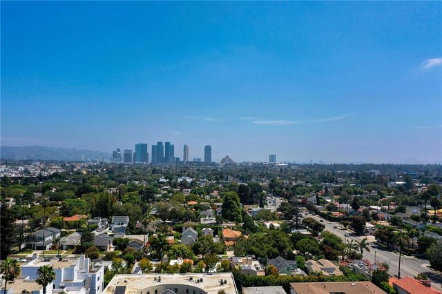 2125 S Bentley Ave 101, Los Angeles, CA 90025