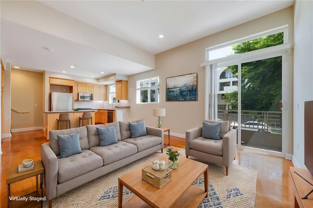 2125 S Bentley Ave 101, Los Angeles, CA 90025