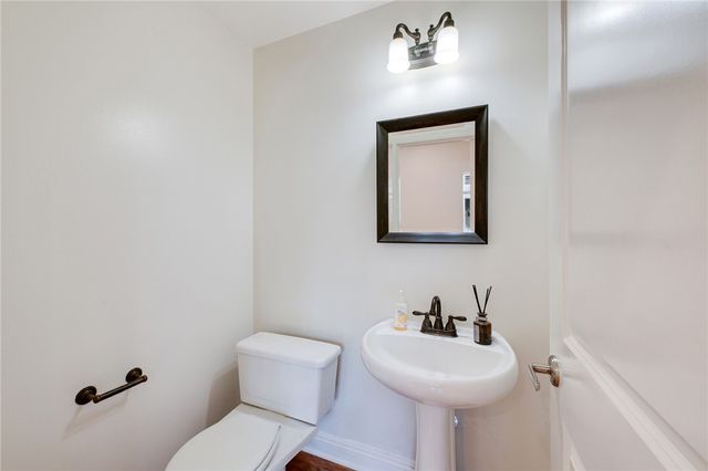 2125 S Bentley Ave 101, Los Angeles, CA 90025