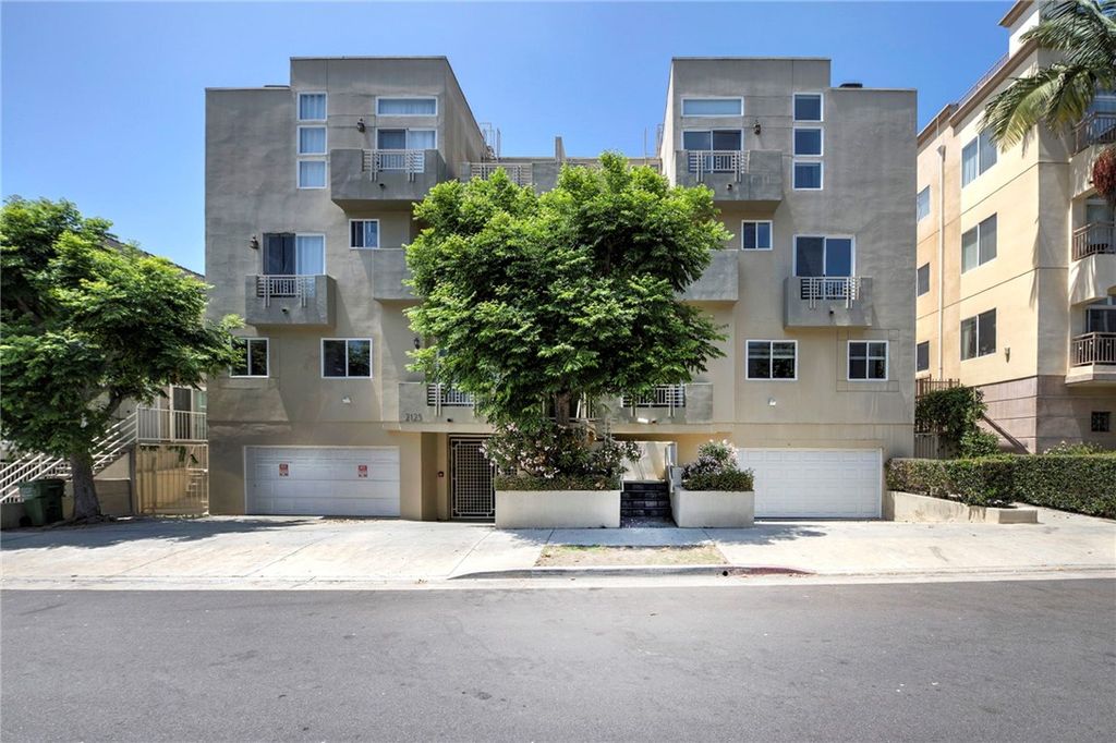 2125 S Bentley Ave 101, Los Angeles, CA 90025