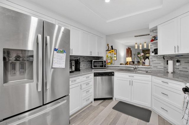 7254 Clunie Place 15002, Delray Beach, FL 33446