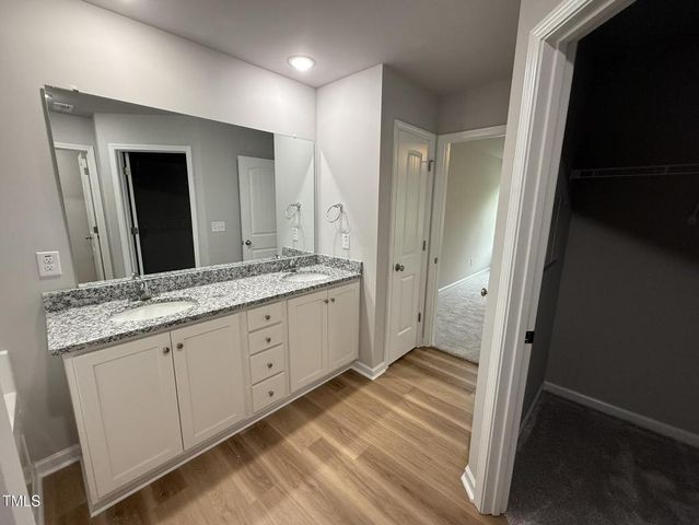 115 Oakfield Trace Drive, Four Oaks, NC 27524