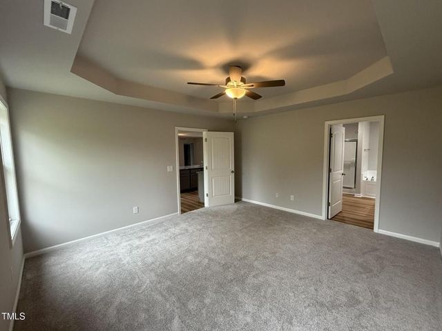 115 Oakfield Trace Drive, Four Oaks, NC 27524