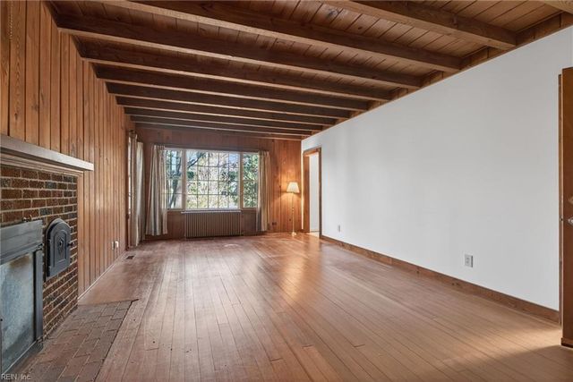 123 Pinewood RD, Virginia Beach, VA 23451