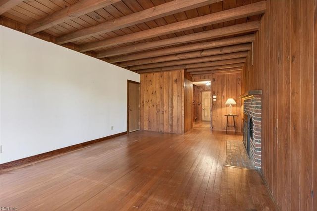 123 Pinewood RD, Virginia Beach, VA 23451