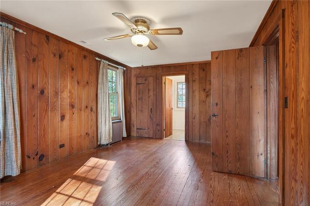 123 Pinewood RD, Virginia Beach, VA 23451