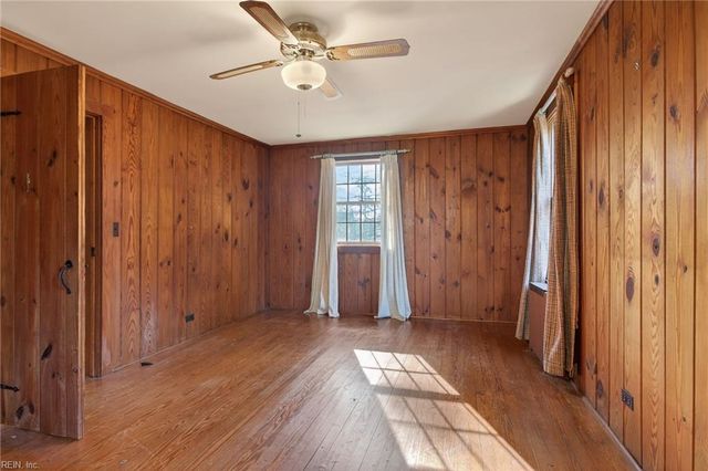 123 Pinewood RD, Virginia Beach, VA 23451