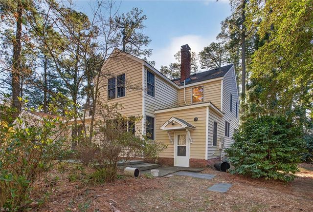 123 Pinewood RD, Virginia Beach, VA 23451