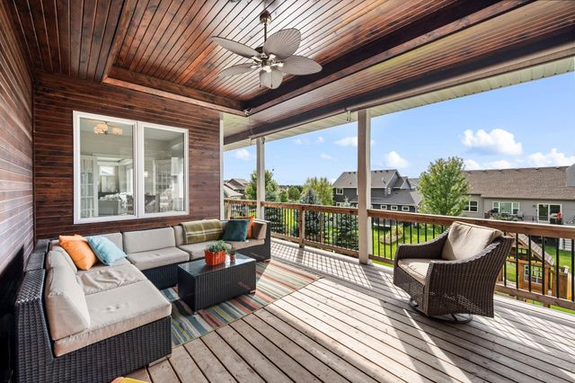 20083 Harness Avenue, Lakeville, MN 55044