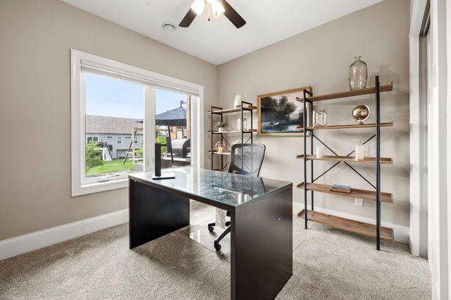20083 Harness Avenue, Lakeville, MN 55044