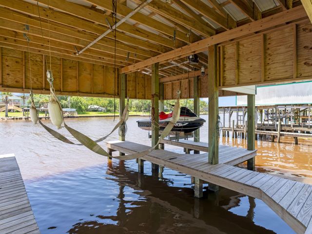 2777 Cr 291 Red Bend Road, Sargent, TX 77414