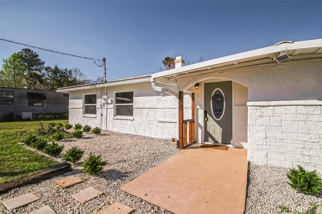 9400 NE 307TH COURT, Fort Mc Coy, FL 32134