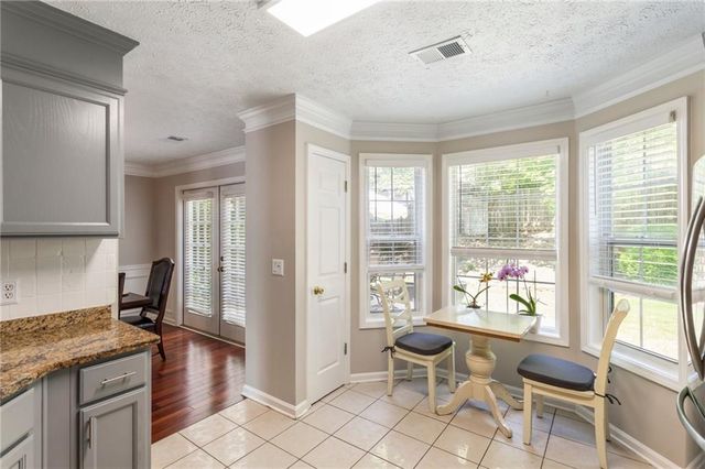 205 Weatherstone Xing, Woodstock, GA 30188