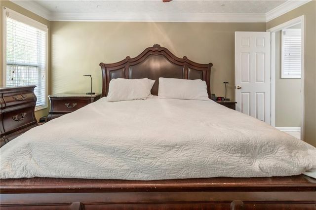205 Weatherstone Xing, Woodstock, GA 30188