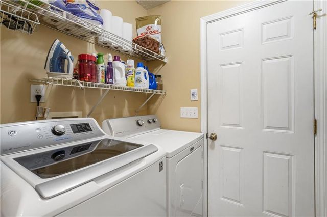 205 Weatherstone Xing, Woodstock, GA 30188