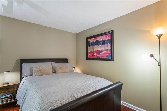 205 Weatherstone Xing, Woodstock, GA 30188