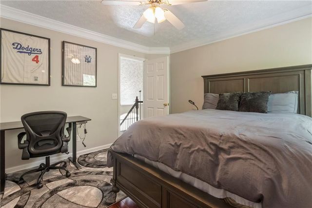 205 Weatherstone Xing, Woodstock, GA 30188