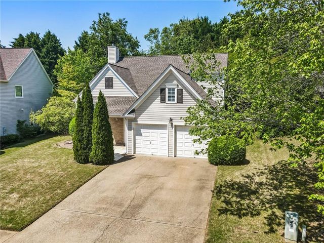 205 Weatherstone Xing, Woodstock, GA 30188