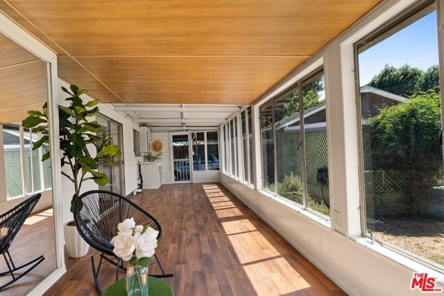 7535 Etiwanda Avenue, Los Angeles, CA 91335