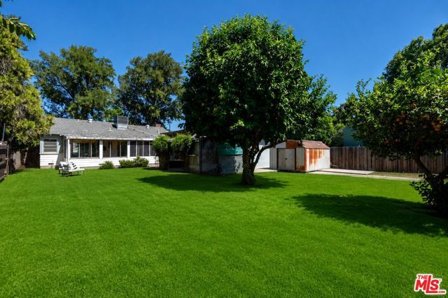 7535 Etiwanda Avenue, Los Angeles, CA 91335